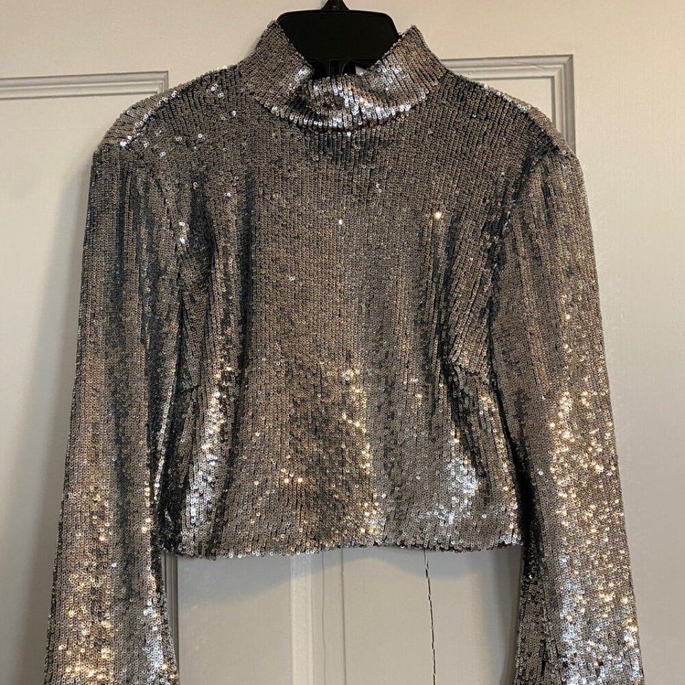 ALC Keegan Cropped Silver Sequined Mock Neck Top SZ 0